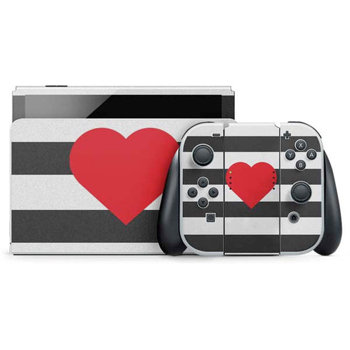 Black And White Striped Heart Nintendo Skins