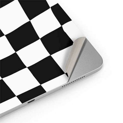 Black and White Zoomed Checkerboard iPad Pro 13in M4 (2024) Skin