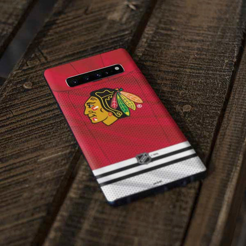 NHL Blackhawks Red Stripes Galaxy S10 Skin