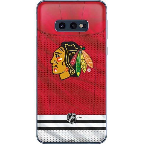 NHL Blackhawks Red Stripes Galaxy S10e Skin