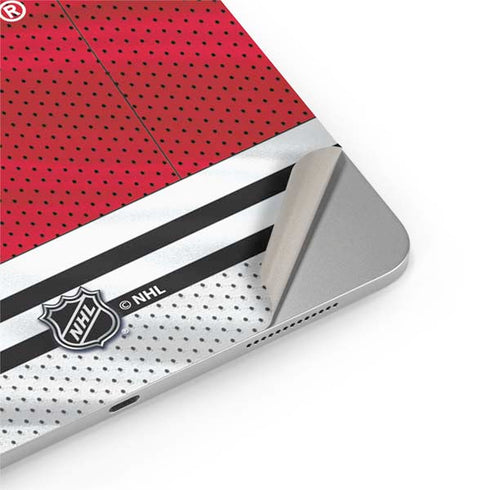 NHL Blackhawks Red Stripes iPad Pro 13in M4 (2024) Skin