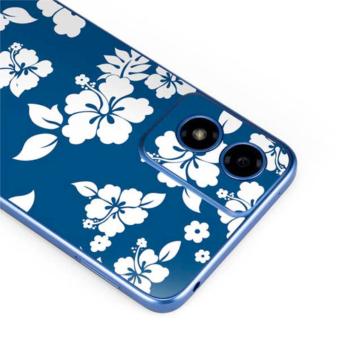 Blue and White Moto G Play 4G (2024) Skin