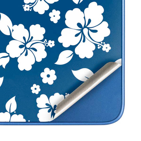 Blue and White Moto G Play 4G (2024) Skin