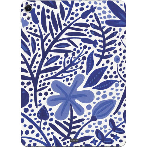 Blue Garden by Cat Coq Apple iPad Air Skin