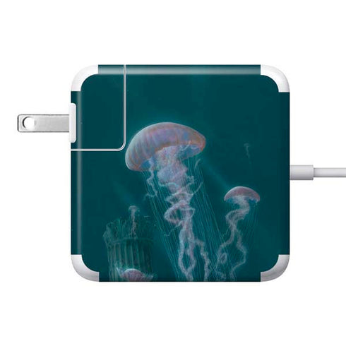 Blue Jellyfish by Vincent Hie 85W Power Adapter (15 and 17 inch MacBook Pro Charger) Skin