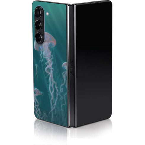 Blue Jellyfish by Vincent Hie Galaxy Z Fold5 5G Skin