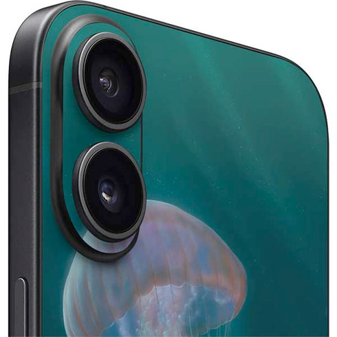 Blue Jellyfish by Vincent Hie iPhone 16 Plus Skin