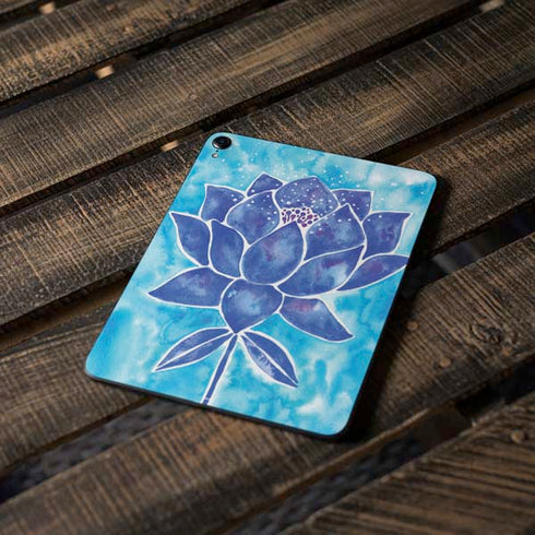 Blue Lotus by Cat Coq Apple iPad Pro Skin