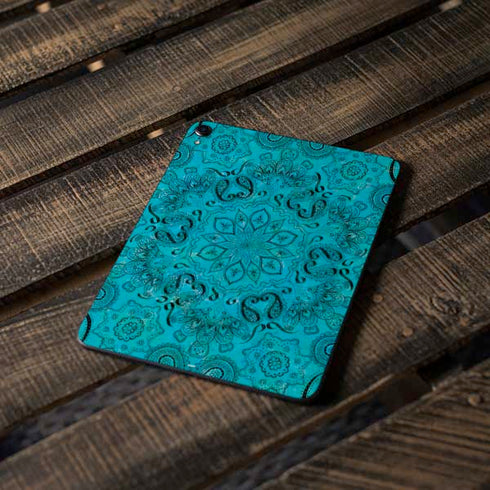 Blue Zen Ginseng Apple iPad Pro Skin