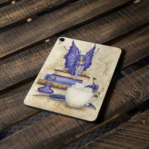 Bookworm Fairy by Amy Brown Apple iPad Pro Skin