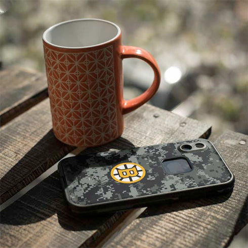 NHL Boston Bruins Camo LifeProof Fre iPhone Skin