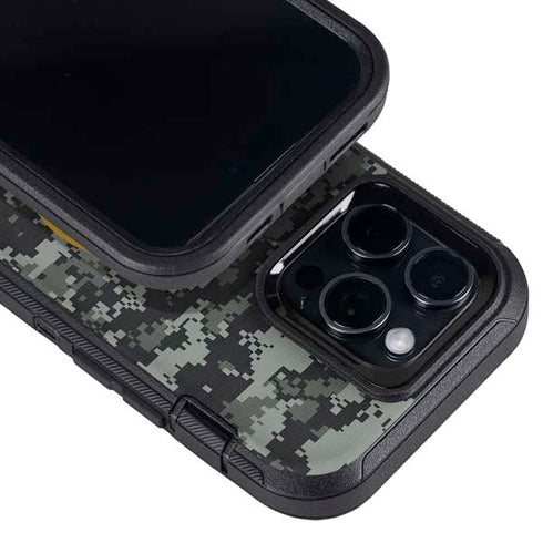 NHL Boston Bruins Camo Otterbox Defender iPhone Skin