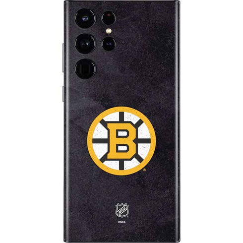 NHL Boston Bruins Distressed Galaxy S22 Ultra Skin