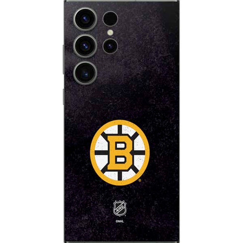 NHL Boston Bruins Distressed Galaxy S24 Ultra Skin