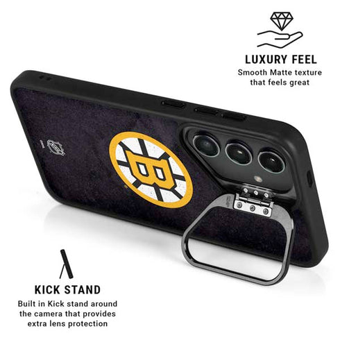 NHL Boston Bruins Distressed Galaxy S25 FE Kickstand Case