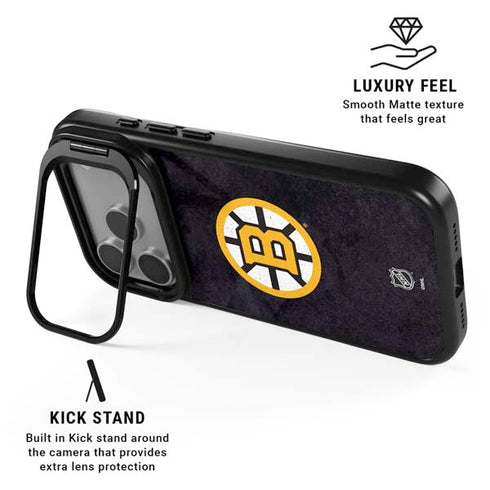 NHL Boston Bruins Distressed iPhone 17 Pro Max Kickstand Case