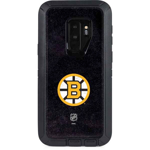 NHL Boston Bruins Distressed Otterbox Defender Galaxy Skin