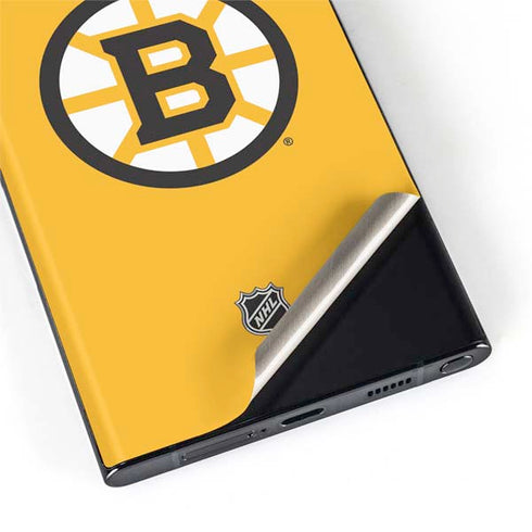 NHL Boston Bruins Solid Background Galaxy S22 Ultra Skin