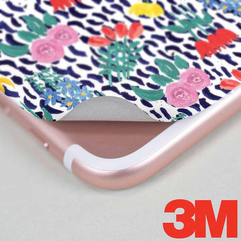 Bouffants and Broken Hearts Bouquets Print iPhone 7 Plus Skin