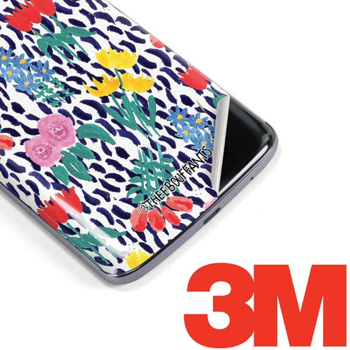 Bouffants and Broken Hearts Bouquets Print Moto E5 Plus Skin