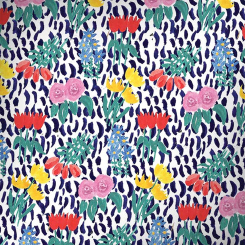 Bouffants and Broken Hearts Bouquets Print Moto G6 Skin