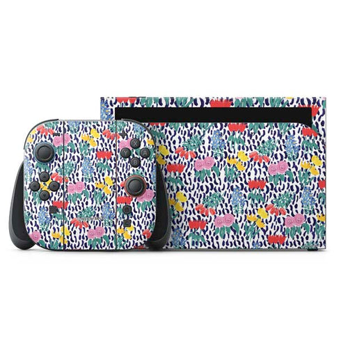 Bouffants and Broken Hearts Bouquets Print Nintendo Skins