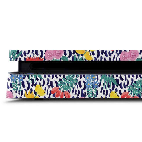 Bouffants and Broken Hearts Bouquets Print PS4 Slim Skin