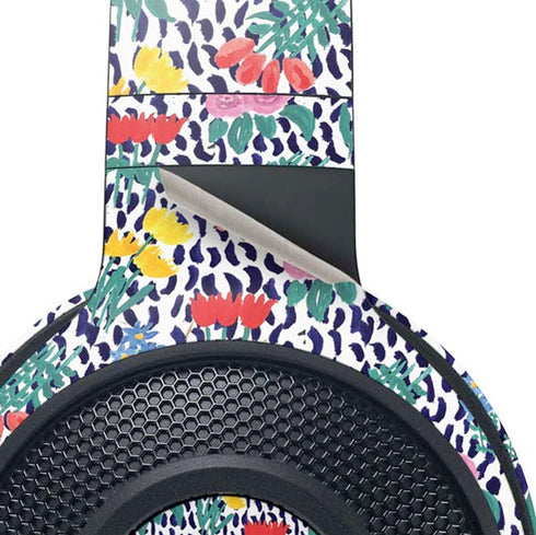 Bouffants and Broken Hearts Bouquets Print Razer Kraken X Skin