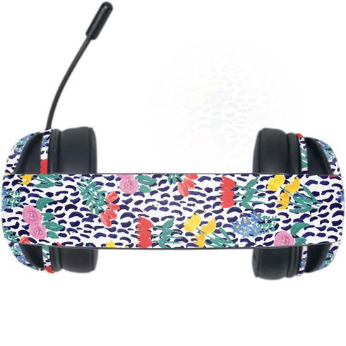 Bouffants and Broken Hearts Bouquets Print Razer Kraken X Skin