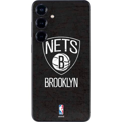NBA Brooklyn Nets Distressed Galaxy S25 Skin