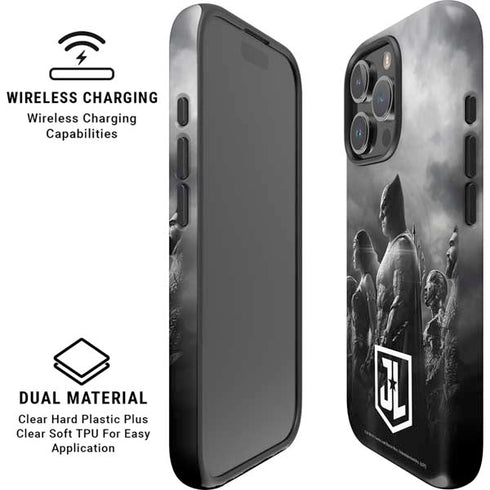 The Justice League (2017) Profile Characters Poster iPhone 16 Pro Magsafe Impact Case