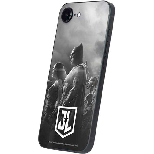 The Justice League (2017) Profile Characters Poster iPhone 16e Skin