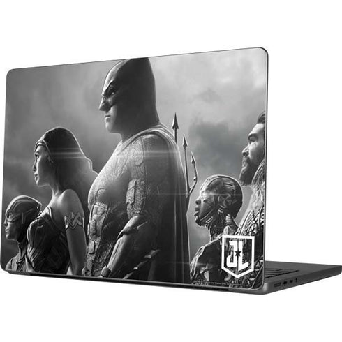 The Justice League (2017) Profile Characters Poster Apple MacBook Pro 14-inch Skin