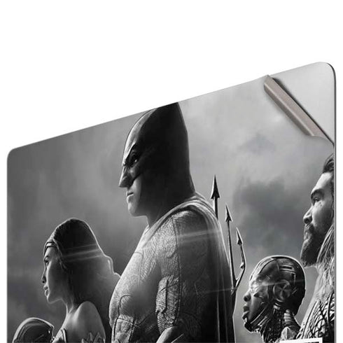 The Justice League (2017) Profile Characters Poster Apple MacBook Pro 16-inch Skin