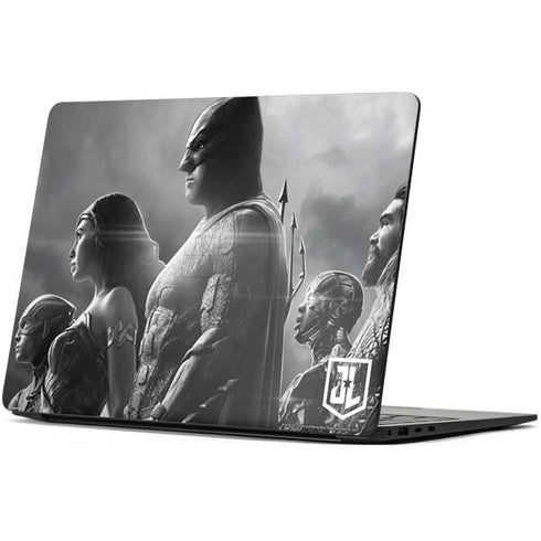 The Justice League (2017) Profile Characters Poster Surface Laptop 7 13.8in Skin