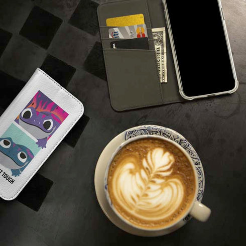 Disney Frozen II Bruni Art iPhone 15 Plus Folio Case