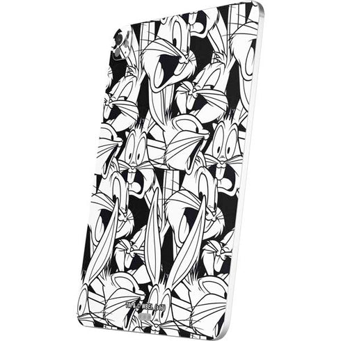 Looney Tunes Bugs Bunny Super Sized Pattern iPad Pro 13in M4 (2024) Skin