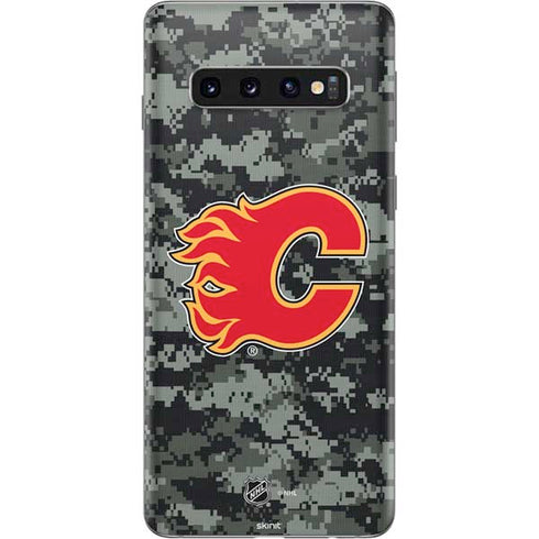 NHL Calgary Flames Camo Galaxy S10 Skin