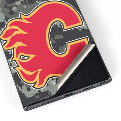 NHL Calgary Flames Camo Galaxy S25 Ultra Skin