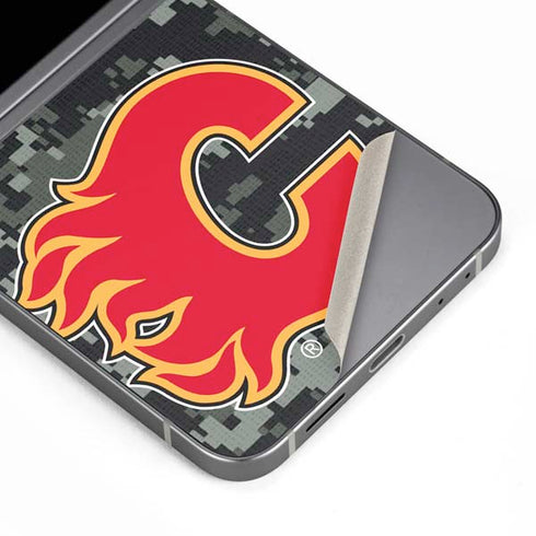 NHL Calgary Flames Camo Galaxy Z Flip6 Skin