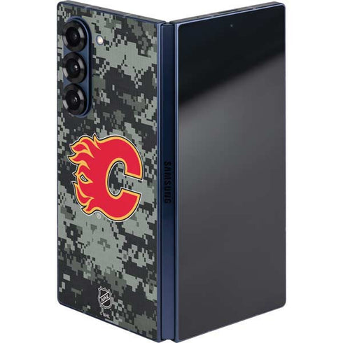 NHL Calgary Flames Camo Galaxy Z Fold6 Skin