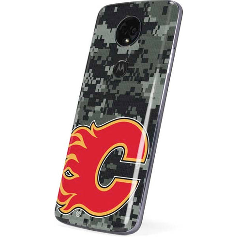 NHL Calgary Flames Camo Moto E5 Plus Skin