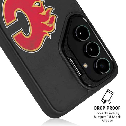 NHL Calgary Flames Distressed Galaxy S24 Kickstand Case