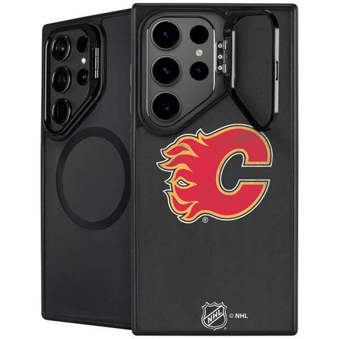 NHL Calgary Flames Distressed Galaxy S25 Ultra Kickstand Case