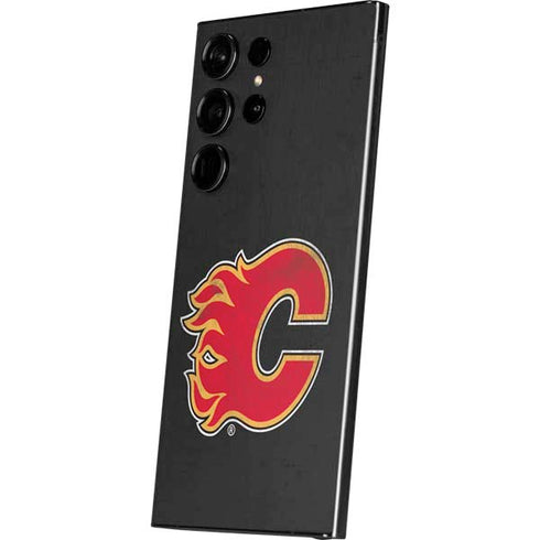 NHL Calgary Flames Distressed Galaxy S24 Ultra Skin