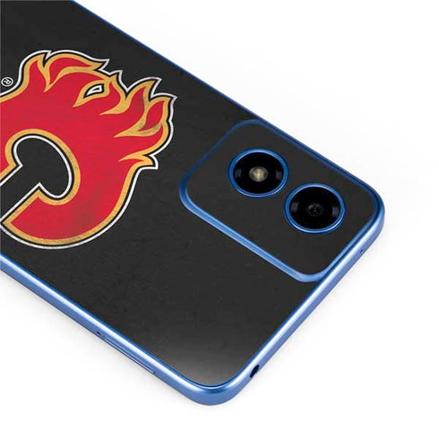 NHL Calgary Flames Distressed Moto G Play 4G (2024) Skin