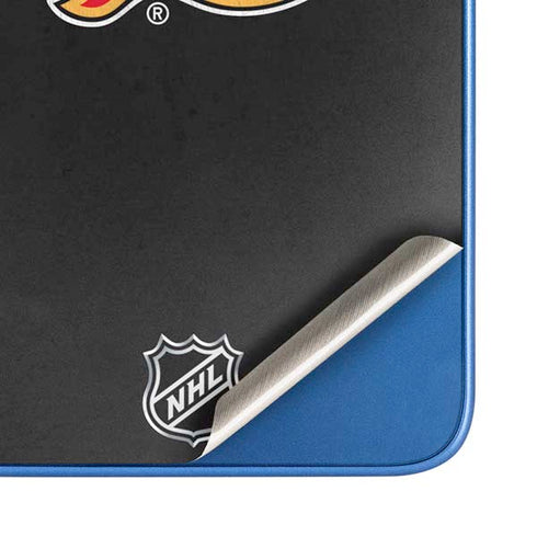 NHL Calgary Flames Distressed Moto G Play 4G (2024) Skin
