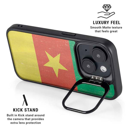 Cameroon Flag Distressed iPhone 15 Kickstand Case