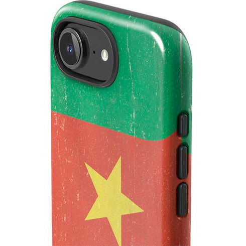Cameroon Flag Distressed iPhone 16e Impact Case