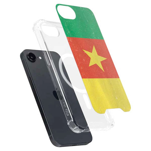 Cameroon Flag Distressed iPhone 16e MagSafe Case